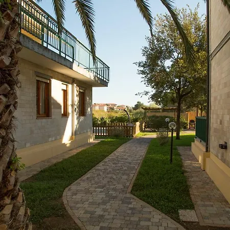 Aparthotel Family Apartments Le Villette - Futura Cav *