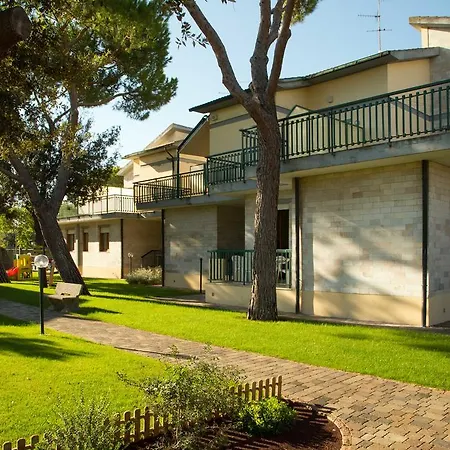 Family Apartments Le Villette - Futura Cav Aparthotel *
