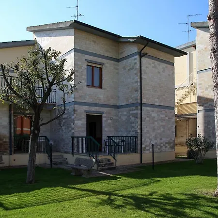 Family Apartments Le Villette - Futura Cav
