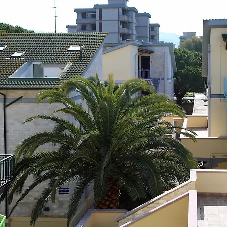Family Apartments Le Villette - Futura Cav * Follonica